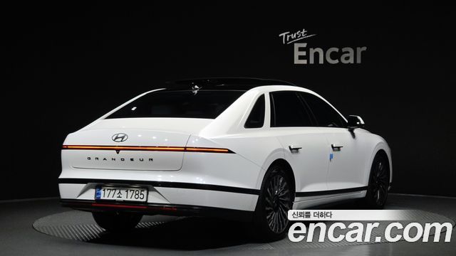 Hyundai Grandeur из Кореи Encar
