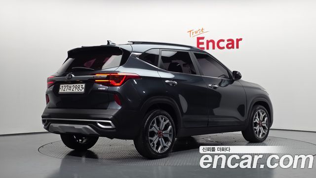 Kia Seltos из Кореи Encar