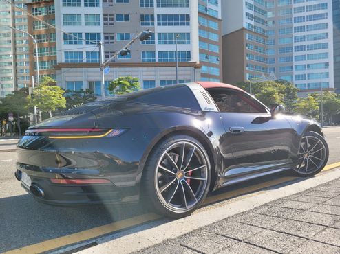 Porsche 911 Targa 4 — пробег 11 681 км — фото 4 из 5