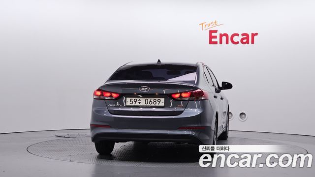 Hyundai AVANTE из Кореи Encar