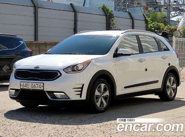 Kia Niro из Кореи Encar