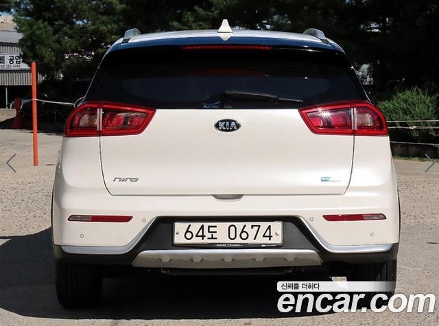 Kia Niro из Кореи Encar