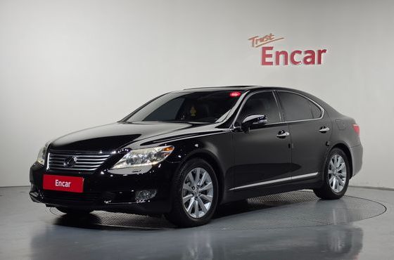 Lexus LS AWD XF40 — пробег 105 960 км — фото 1 из 5