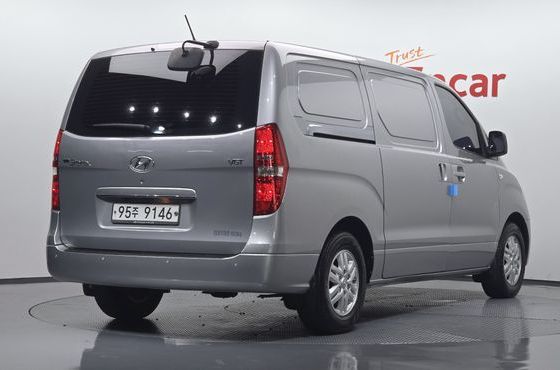 Hyundai Starex 3-Seater VAN Smart — пробег 133 423 км — фото 2 из 5