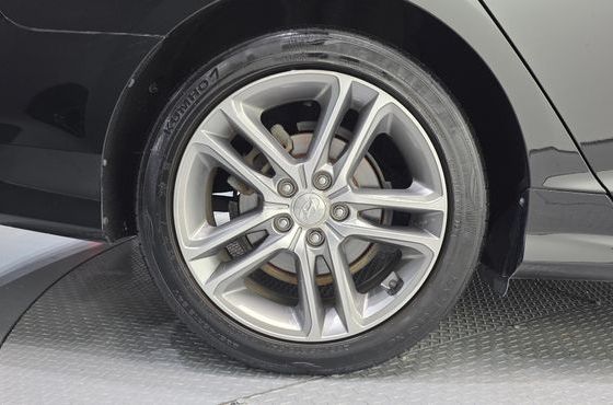 Hyundai Sonata 2.0 Premium Special — пробег 71 077 км — фото 5 из 5
