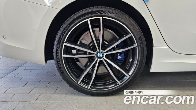 BMW 3-Series из Кореи Encar