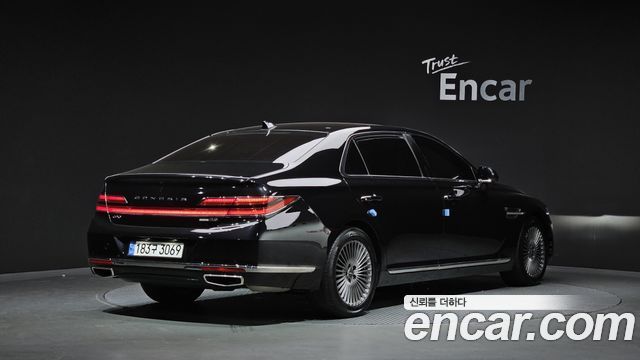 Genesis G90 3.8 AWD Luxury — пробег 89 500 км — фото 2 из 5