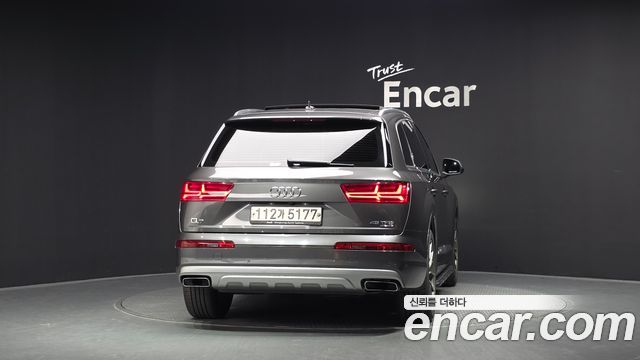 Audi Q7 45 TFSI Quattro — пробег 55 453 км — фото 4 из 5