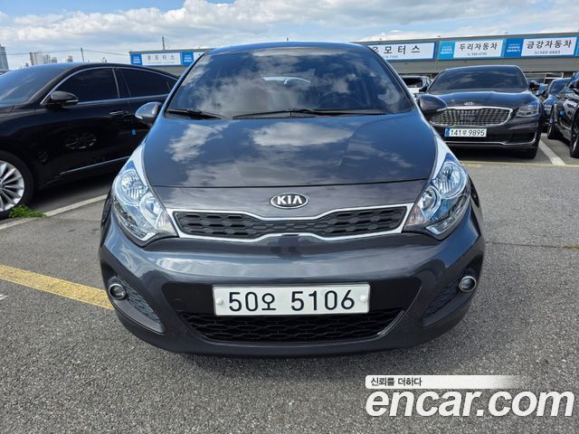 Kia pride 1.6 GDI Hatchback Luxury — пробег 57 437 км — фото 1 из 5
