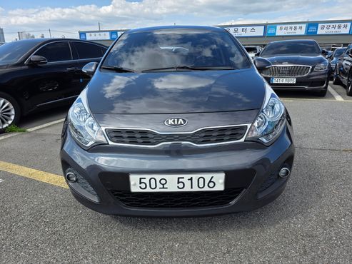 Kia pride 1.6 GDI Hatchback Luxury — пробег 57 437 км — фото 1 из 5