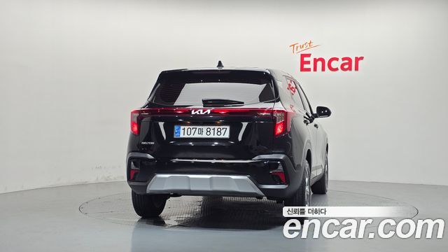 Kia Seltos из Кореи Encar