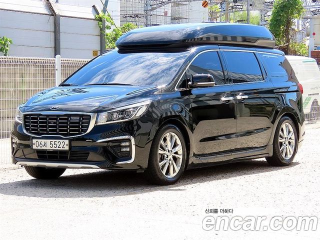 Kia Carnival Gasoline 9-Seater Hi-Limousine Noblesse Special — пробег 190 728 км — фото 2 из 5