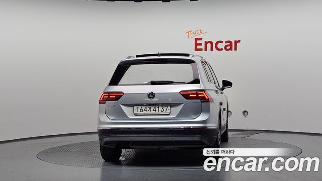 Volkswagen Tiguan из Кореи Encar