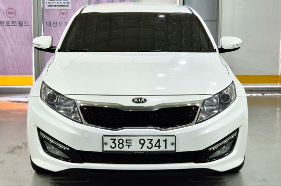 Kia K5 LPI Prestige — пробег 185 460 км — фото 2 из 5
