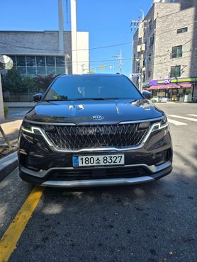 Kia Carnival Diesel 9-Seater Prestige — пробег 50 800 км — фото 1 из 5