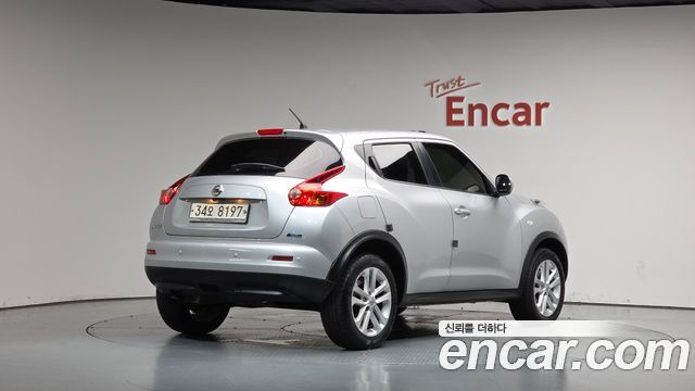 Nissan Juke 1.6 SV F15 — пробег 52 854 км — фото 2 из 5