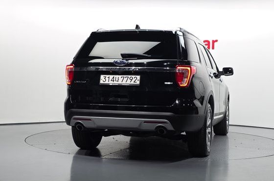 Ford Explorer 2.3 Limited 4WD 5th — пробег 174 482 км — фото 4 из 5