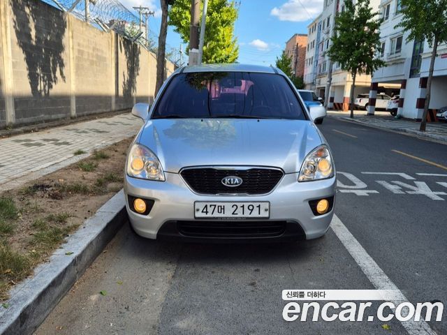 Kia Carens LPI 2.0 GX High-Deluxe — пробег 130 906 км — фото 1 из 5