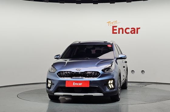 Kia Niro 1.6 HEV Noblesse Special — пробег 119 114 км — фото 3 из 5