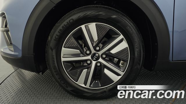 Kia Niro из Кореи Encar