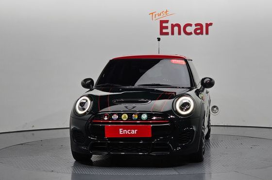 Mini Cooper JCW 3rd Generation — пробег 40 147 км — фото 3 из 5