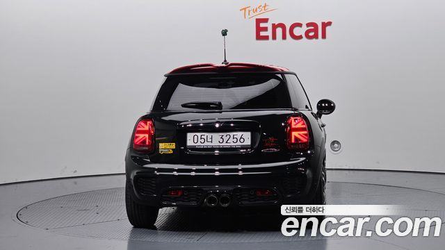 Mini Cooper JCW 3rd Generation — пробег 40 147 км — фото 4 из 5