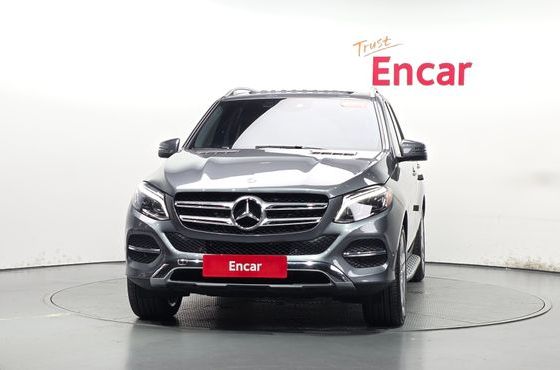 Mercedes-Benz GLE-Class GLE350 d 4MATIC — пробег 35 085 км — фото 3 из 5