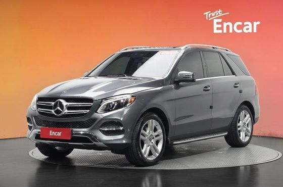 Mercedes-Benz GLE-Class GLE350 d 4MATIC — пробег 35 085 км — фото 1 из 5