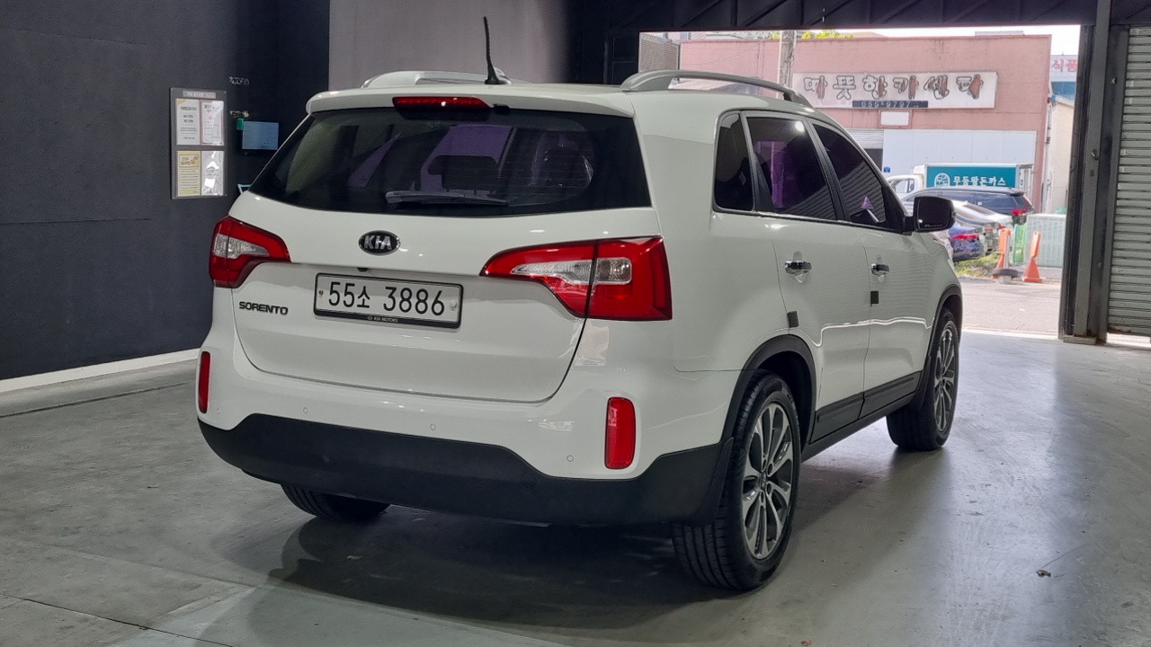 Kia Sorento Diesel 2.0 2WD TLX Special — пробег 156 454 км — фото 2 из 5
