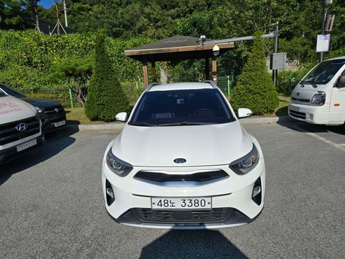 Kia Stonic 1.4 Deluxe — пробег 53 836 км — фото 1 из 5