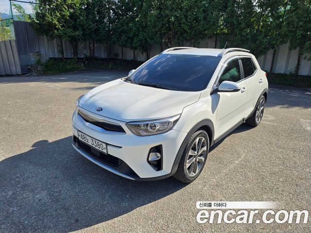 Kia Stonic 1.4 Deluxe — пробег 53 836 км — фото 2 из 5