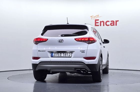 Hyundai Tucson Diesel 2.0 4WD Modern — пробег 114 116 км — фото 4 из 5
