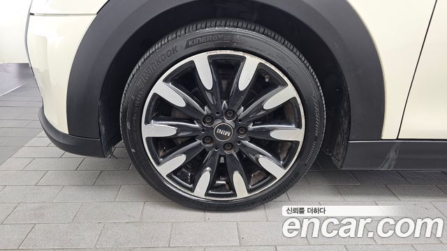 Mini Cooper Convertible из Кореи Encar