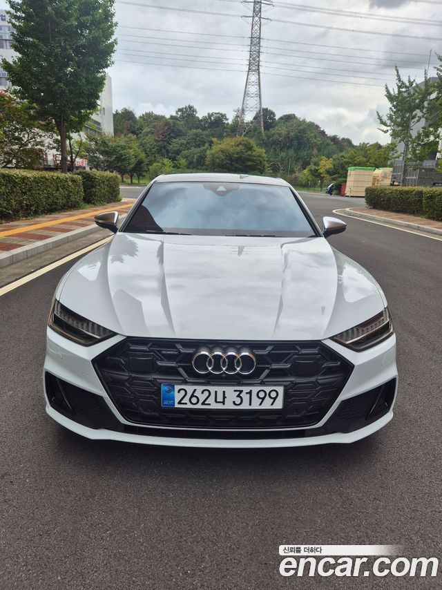 Audi A7 55 TFSI Quattro Premium — пробег 6 850 км — фото 3 из 5