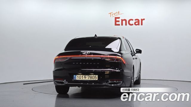 Hyundai Grandeur из Кореи Encar