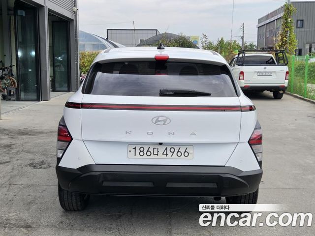 Hyundai Kona из Кореи Encar