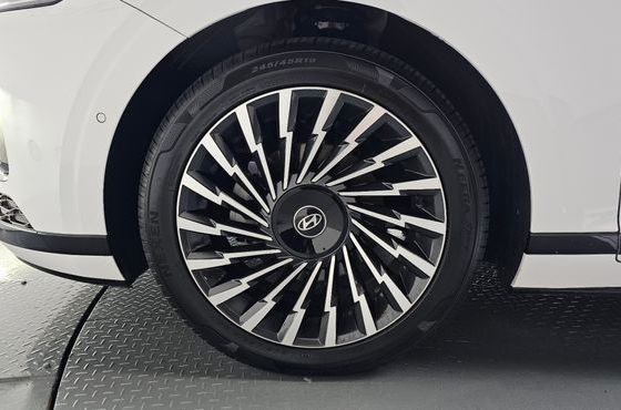 Hyundai Grandeur Calligraphy — пробег 59 759 км — фото 5 из 5