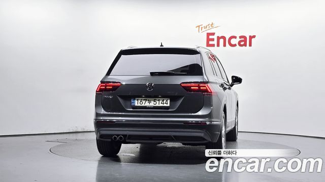 Volkswagen Tiguan из Кореи Encar