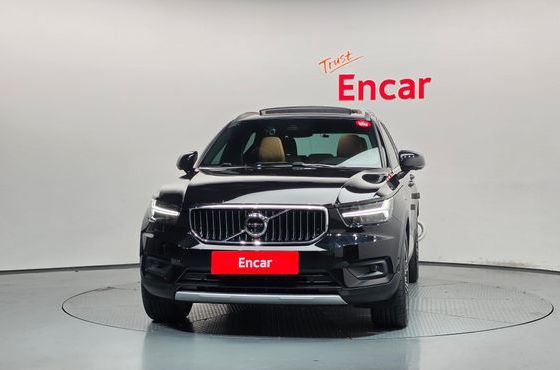 Volvo XC40 B4 Inscription — пробег 71 514 км — фото 3 из 5