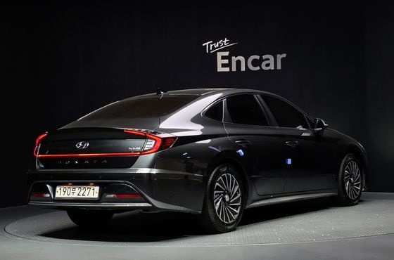 Hyundai Sonata Inspiration — пробег 194 516 км — фото 2 из 5