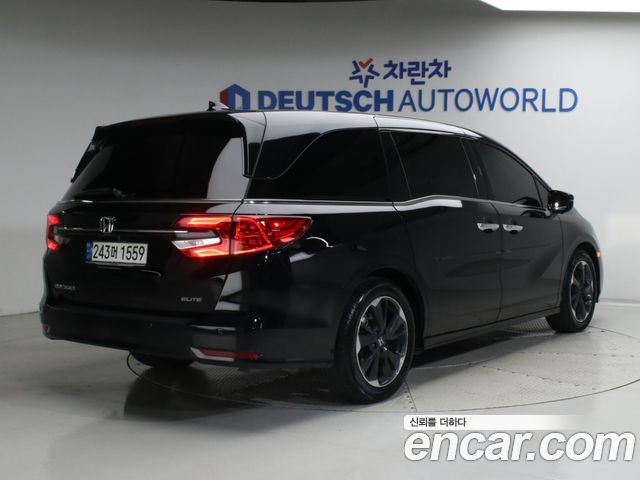 Honda Odyssey 3.5 5th — пробег 42 621 км — фото 2 из 5