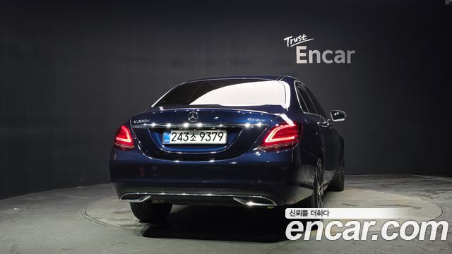 Mercedes-Benz C-Class из Кореи Encar