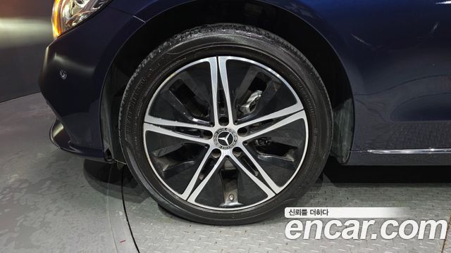 Mercedes-Benz C-Class из Кореи Encar