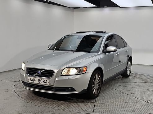 Volvo S40 2.4i 2nd — пробег 110 000 км — фото 1 из 5