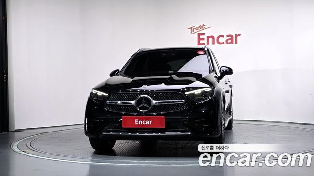 Mercedes-Benz GLC-Class GLC300 4MATIC AMG Line — пробег 16 282 км — фото 3 из 5
