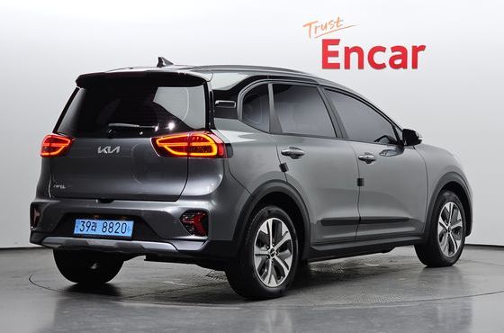 Kia Niro Air — пробег 48 524 км — фото 2 из 5