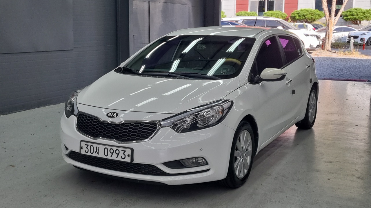 Kia K3 Prestige — пробег 83 544 км — фото 1 из 5