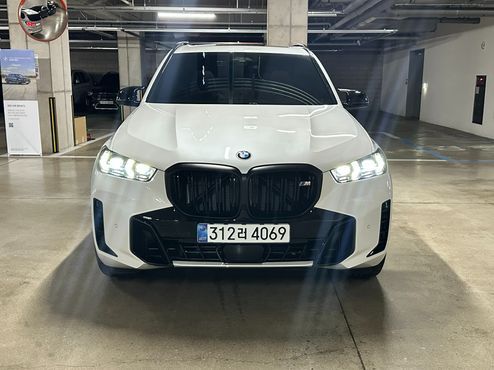 BMW X5 M60i — пробег 4 560 км — фото 3 из 5
