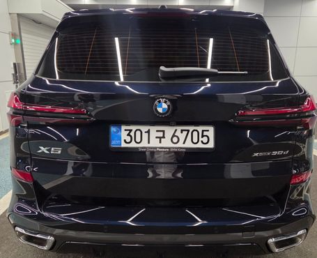 BMW X5 xDrive 30d M Sport — пробег 4 990 км — фото 2 из 5