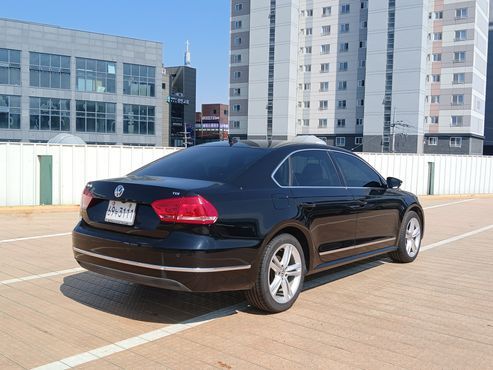 Volkswagen Passat 2.0 TDI B7 — пробег 204 000 км — фото 4 из 5
